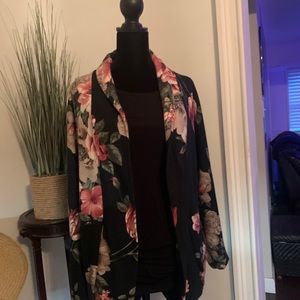 Wanna B -Cocoon Style Cardi - L